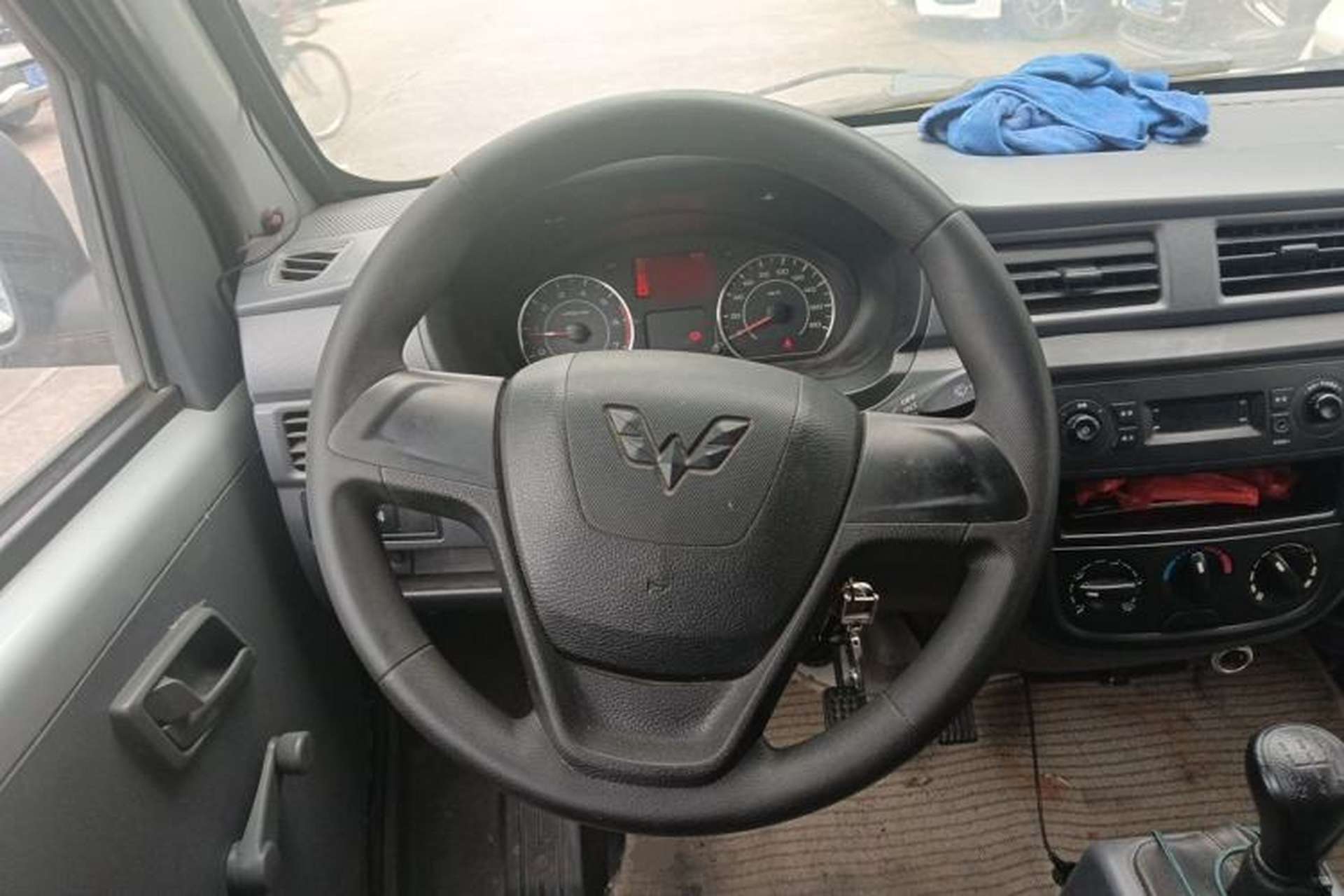 Used Wuling Zhiguang 2015 1.2L S Practical Model LSI Steering Wheel