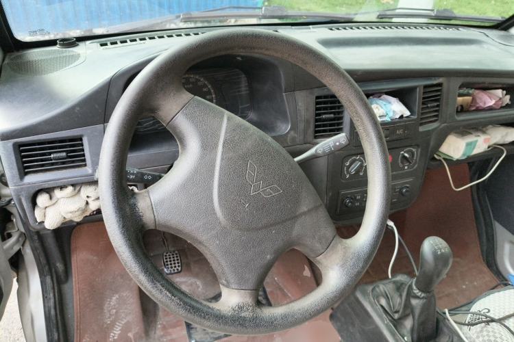 Used Wuling Zhiguang 2015 1.2L S Practical Model LSI Steering Wheel