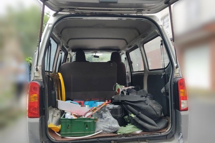 Used Wuling Zhiguang 2015 1.2L Practical LS-I Model Trunk