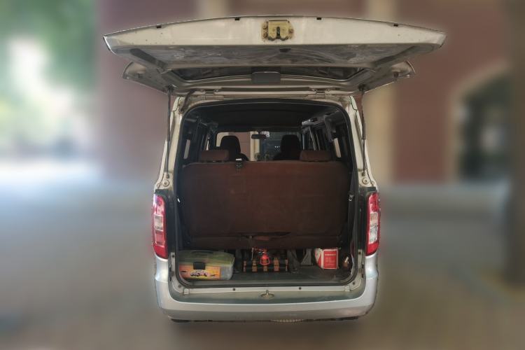Used Wuling Zhiguang 2015 1.2L S Standard Model LSI Trunk