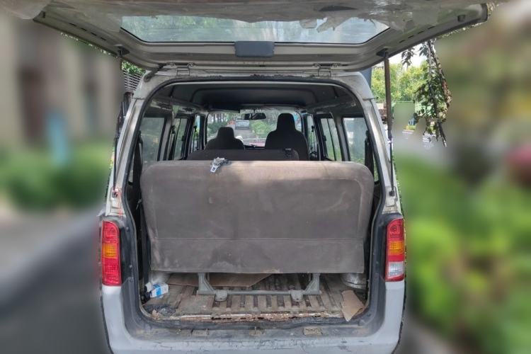 Used Wuling Zhiguang 2015 1.2L Practical LS-I Model Trunk