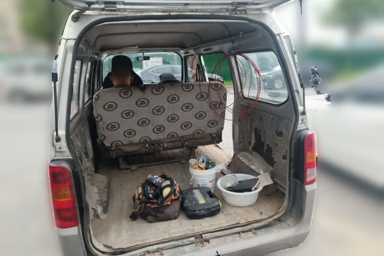 Used Wuling Zhiguang 2015 1.2L Practical LS-I Model Trunk