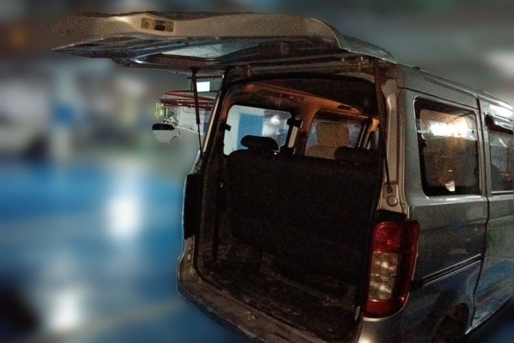 Used Wuling Zhiguang 2015 1.2L S Standard Model LSI Trunk