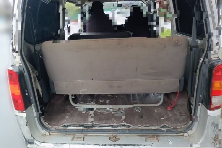 Used Wuling Zhiguang 2015 1.2L S Standard Model LSI Trunk