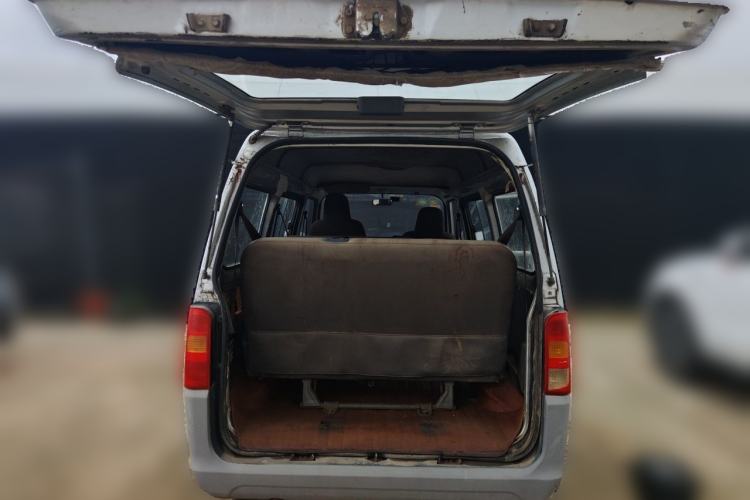 Used Wuling Zhiguang 2015 1.2L Standard Model LSI Trunk