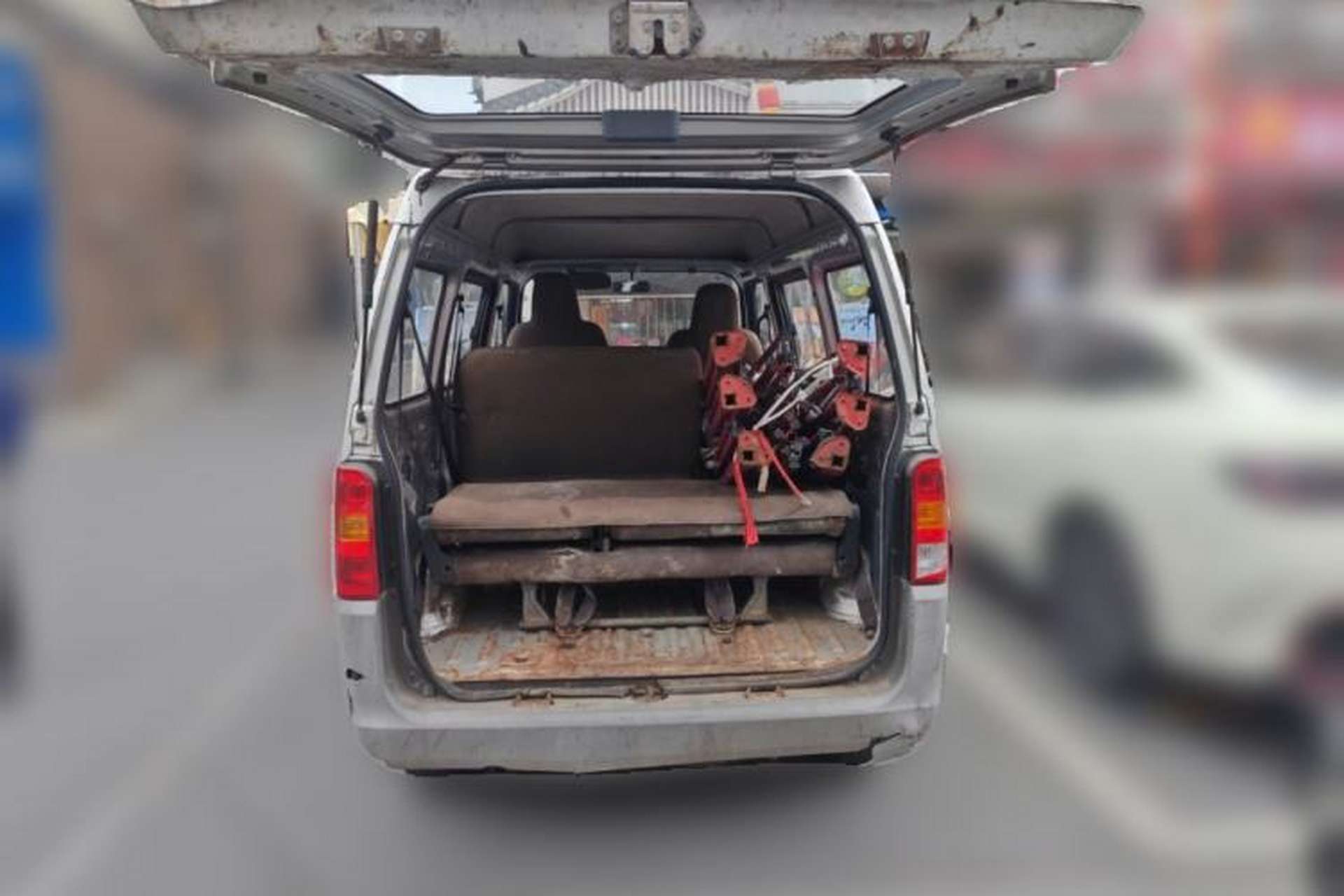 Used Wuling Zhiguang 2015 1.2L Practical LS-I Model Trunk