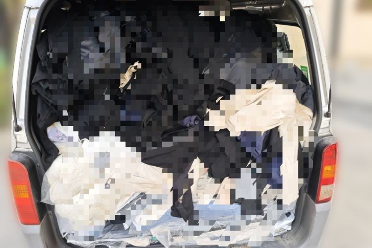 Used Wuling Zhiguang 2015 1.2L Practical LS-I Model Trunk