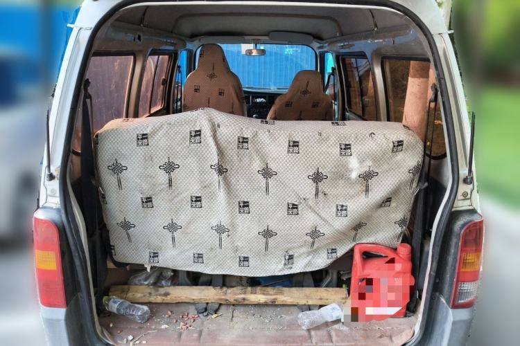 Used Wuling Zhiguang 2015 1.2L S Practical Model LSI Trunk