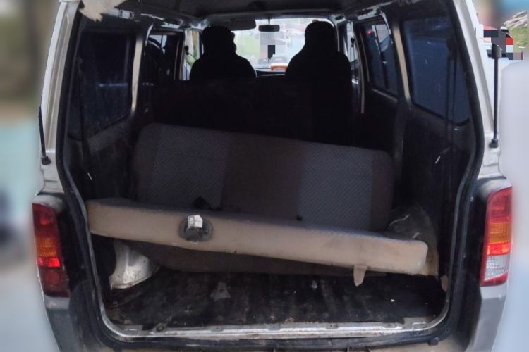 Used Wuling Zhiguang 2015 1.2L Practical LS-I Model Trunk