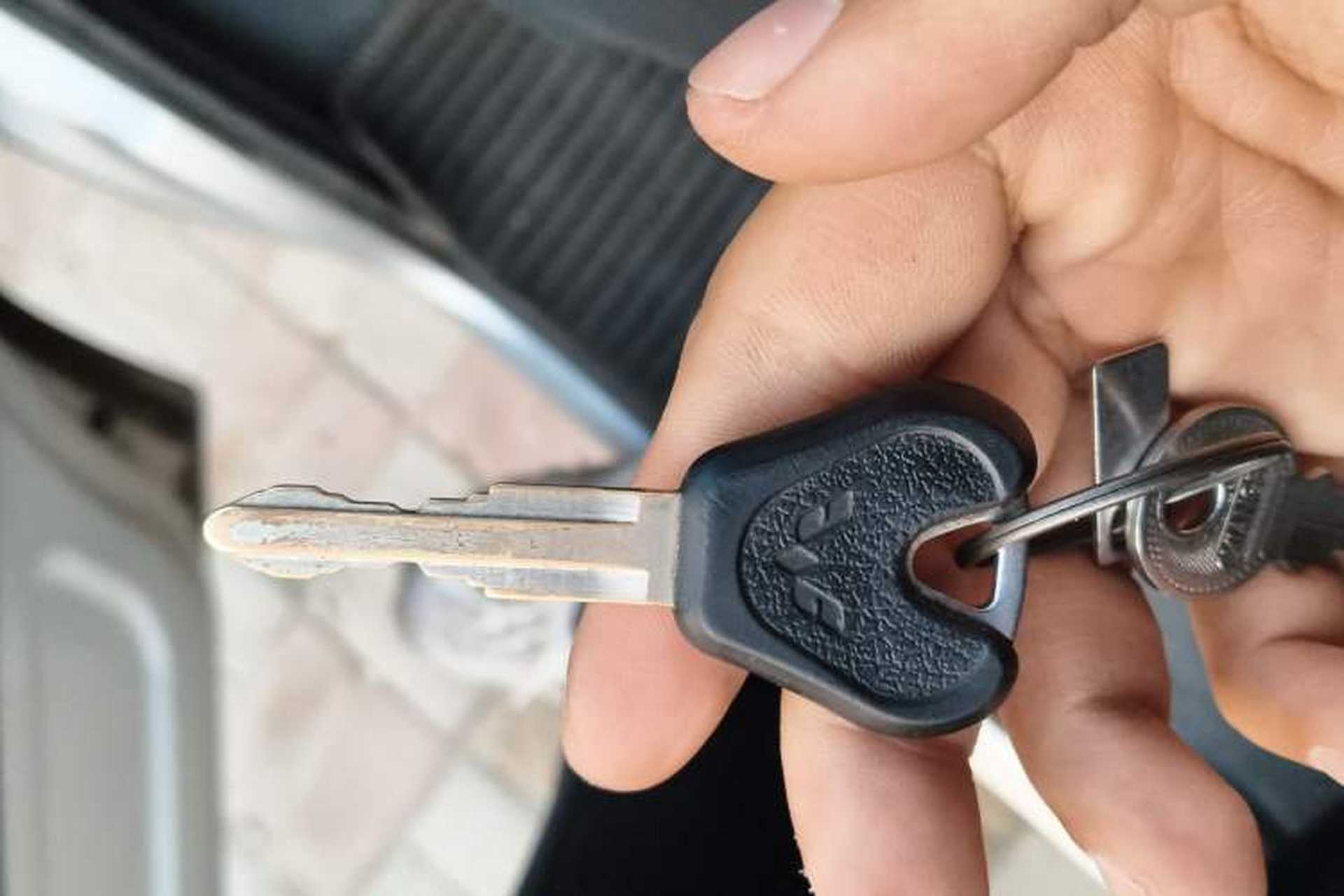 Used Wuling Zhiguang 2015 1.2L Practical LS-I Model Vehicle Key