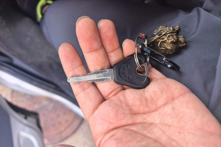 Used Wuling Zhiguang 2015 1.2L Practical LS-I Model Vehicle Key