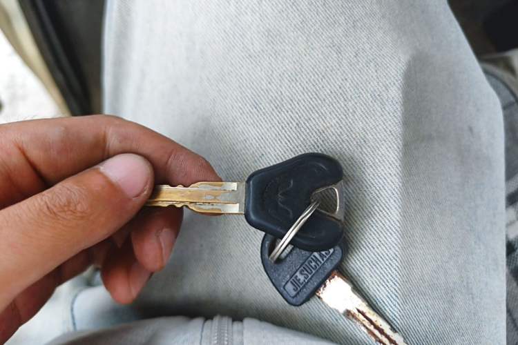 Used Wuling Zhiguang 2015 1.2L Practical LS-I Model Vehicle Key