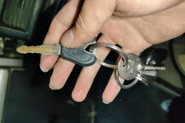 Used Wuling Zhiguang 2015 1.2L Practical LS-I Model Vehicle Key