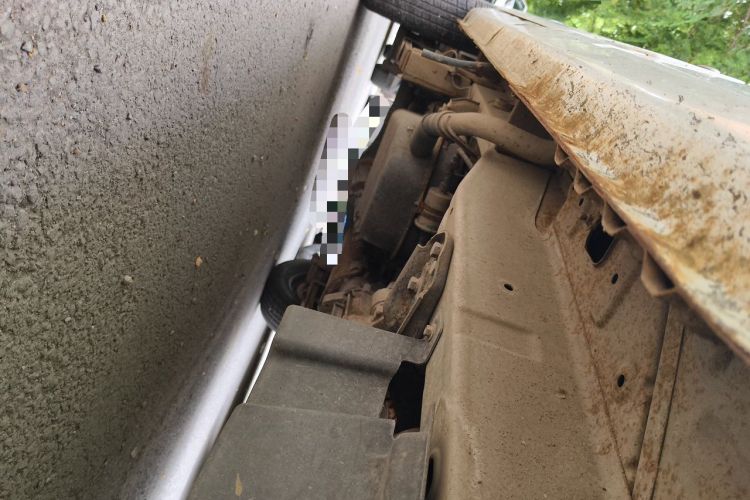 Used Wuling Zhiguang 2015 1.2L Practical LS-I Model Chassis Front Right