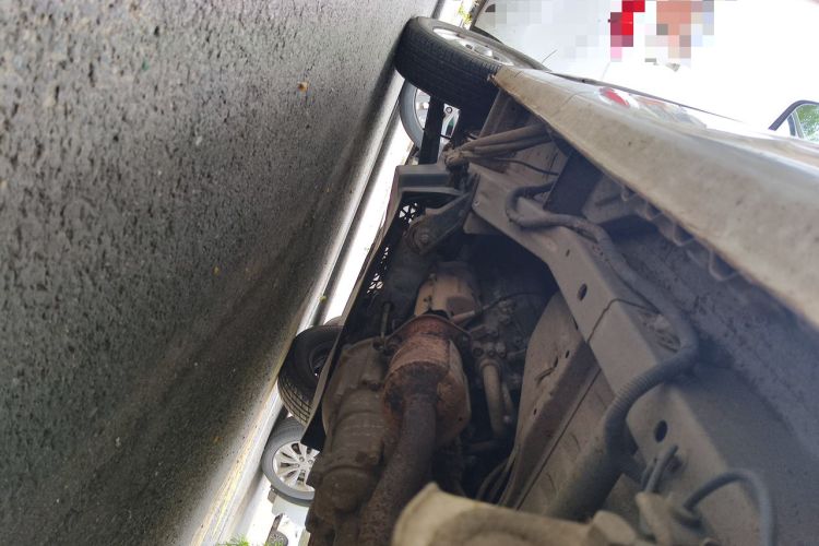 Used Wuling Zhiguang 2015 1.2L Practical LS-I Model Chassis Rear Left