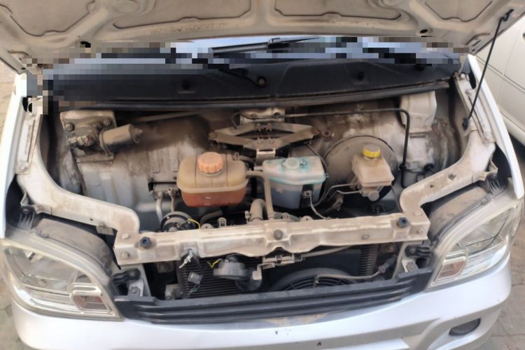 Used Wuling Zhiguang 2015 1.2L Practical LS-I Model Engine Bay