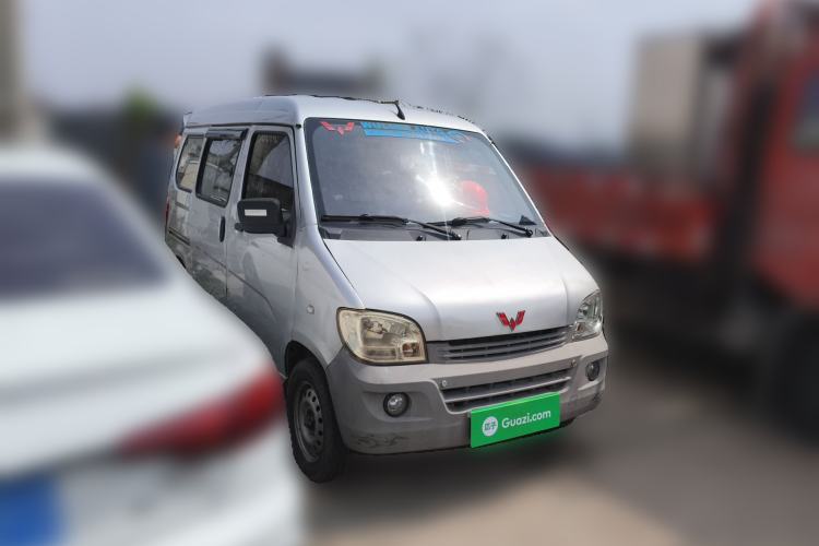 Used Wuling Zhiguang 2015 1.2L Practical LS-I Model Front Right 45 Deg