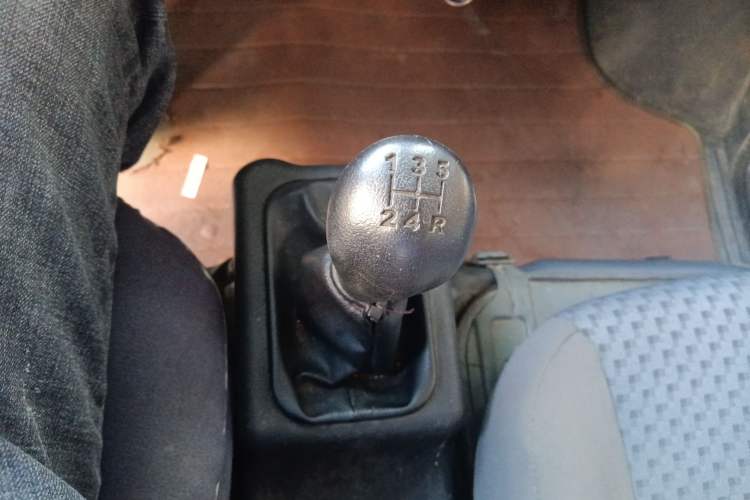 Used Wuling Zhiguang 2015 1.2L Practical LS-I Model Gear Lever