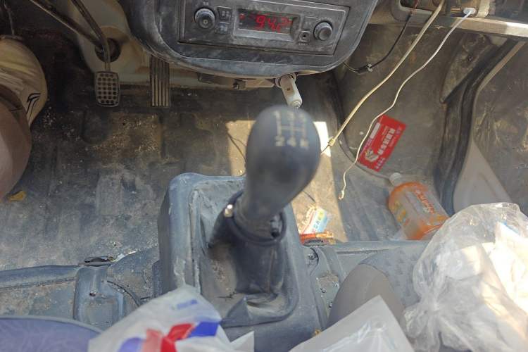 Used Wuling Zhiguang 2015 1.2L Practical LS-I Model Gear Lever