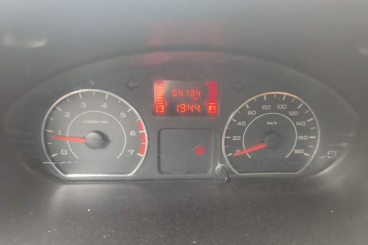 Used Wuling Zhiguang 2015 1.2L S Standard Model LSI Instrument Cluster