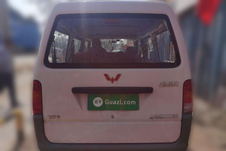 Used Wuling Zhiguang 2015 1.2L Practical LS-I Model Rear