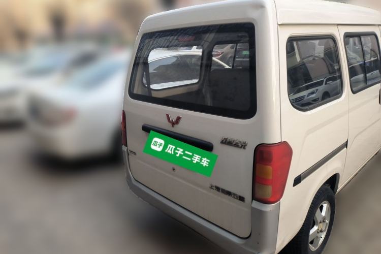Used Wuling Zhiguang 2015 1.2L Practical LS-I Model Rear