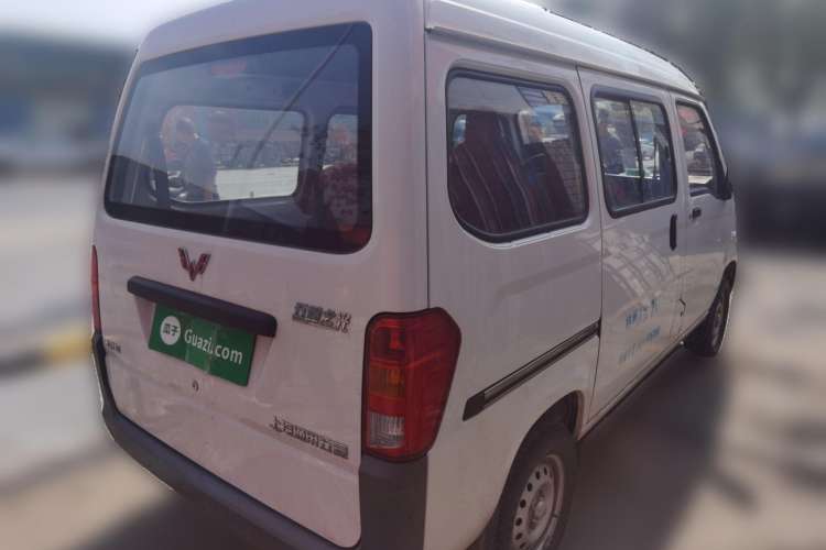 Used Wuling Zhiguang 2015 1.2L Practical LS-I Model Rear Right 45 Deg