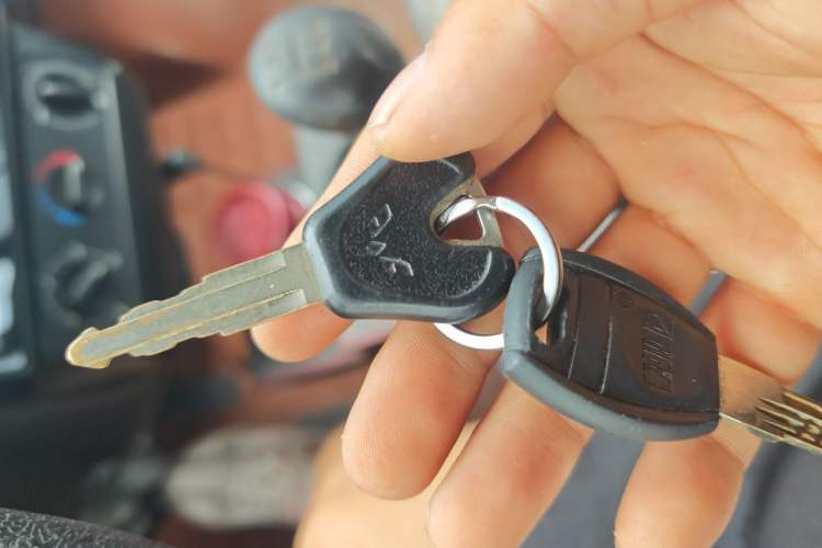 Used Wuling Zhiguang 2015 1.2L Practical LS-I Model Vehicle Key