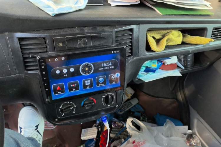 Used Wuling Zhiguang 2019 1.2L Van Utility Model 2 Seats Audio And AC Panel