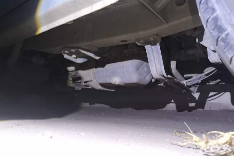 Used Wuling Zhiguang 2019 1.2L Van Utility Model 2 Seats Chassis Front Right