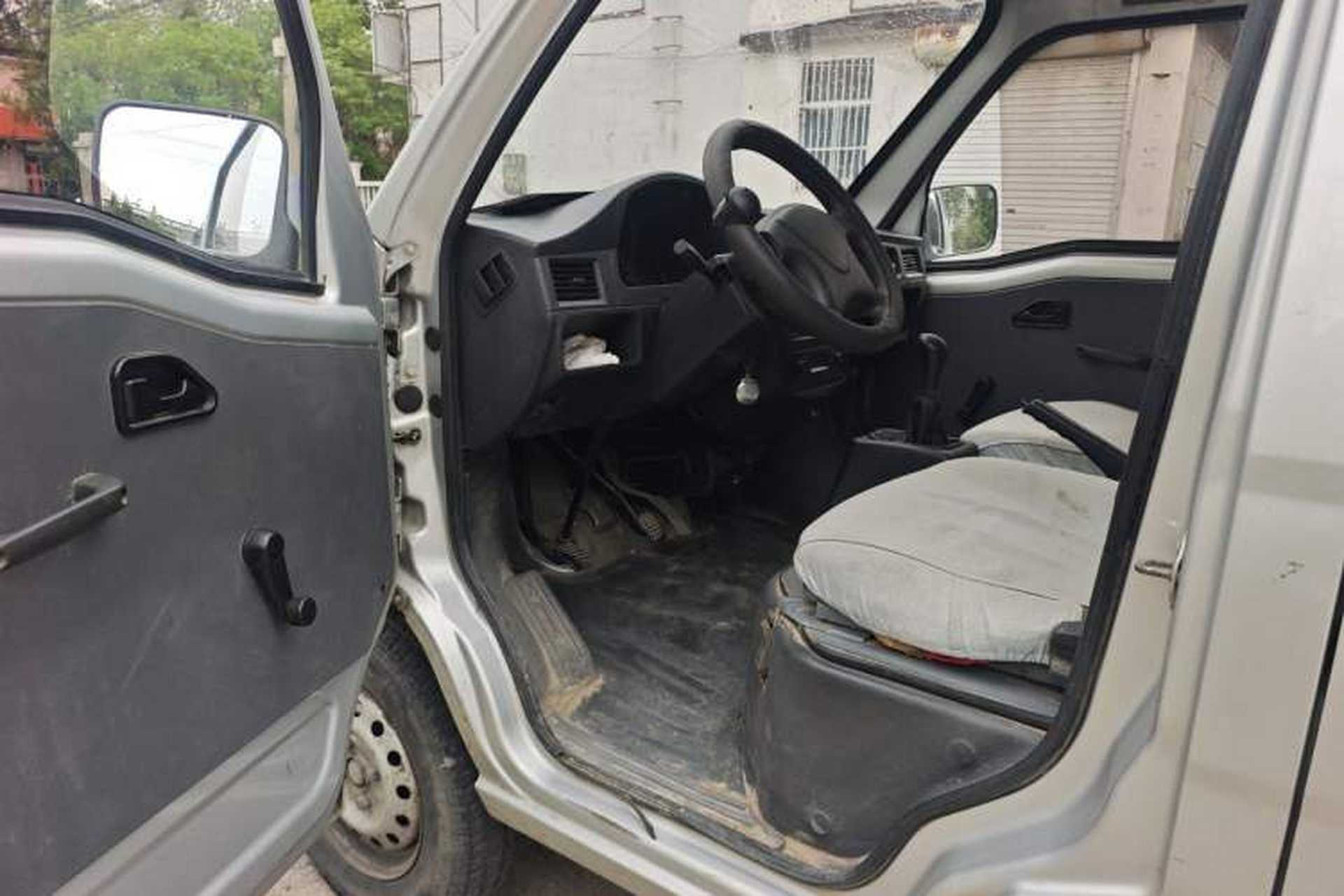 Used Wuling Zhiguang 2019 1.2L Van Utility Model 2 Seats Driver Seat