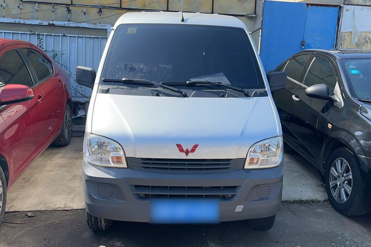 Used Wuling Zhiguang 2019 1.2L Van Utility Model 2 Seats Exterior 1