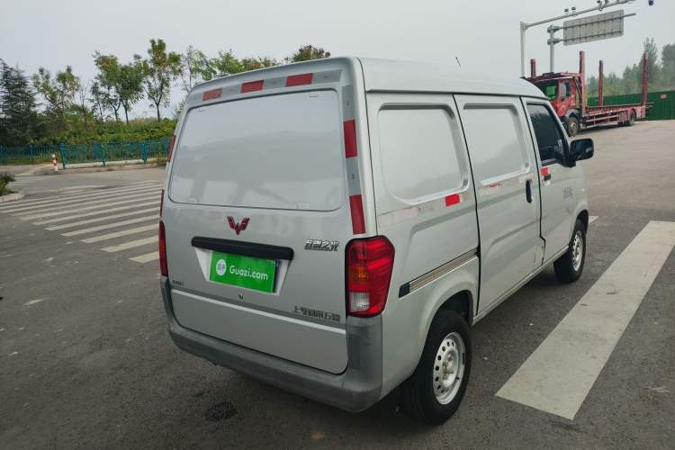 Used Wuling Zhiguang 2019 1.2L Van Utility Model 2 Seats Exterior 5