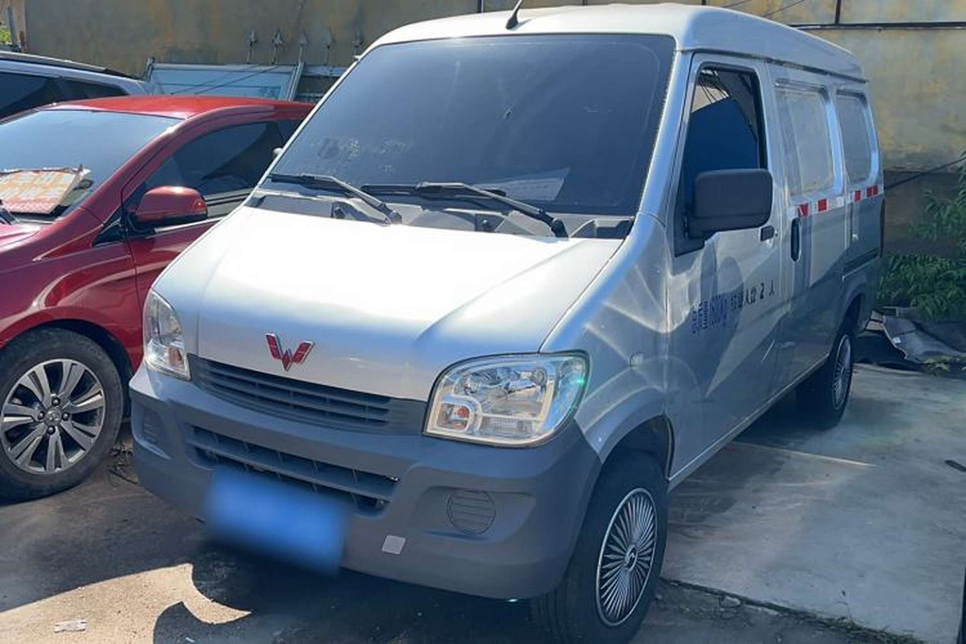Used Wuling Zhiguang 2019 1.2L Van Utility Model 2 Seats Front Left 45 Deg