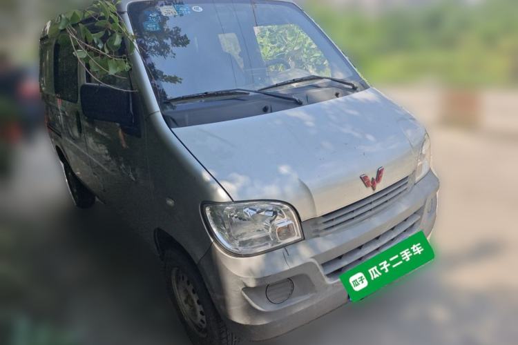 Used Wuling Zhiguang 2019 1.2L Van Utility Model 5-Seater Front Right 45 Deg