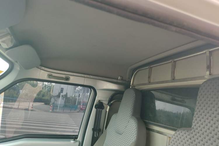Used Wuling Zhiguang 2019 1.2L Van Utility Model 2 Seats Headliner