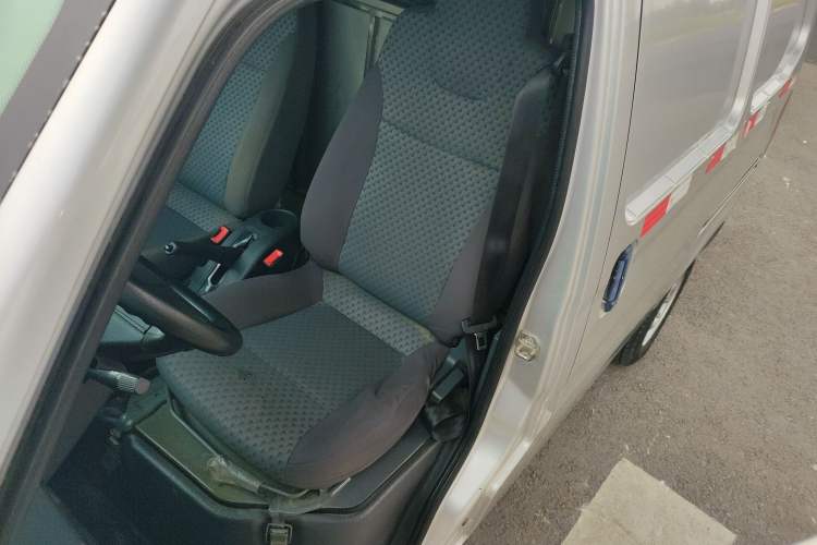 Used Wuling Zhiguang 2019 1.2L Van Utility Model 2 Seats Left Front Seat