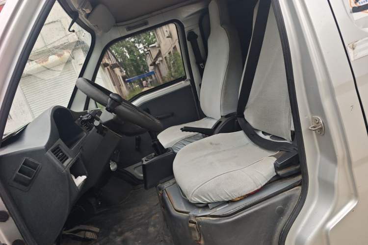 Used Wuling Zhiguang 2019 1.2L Van Utility Model 2 Seats Left Front Seat