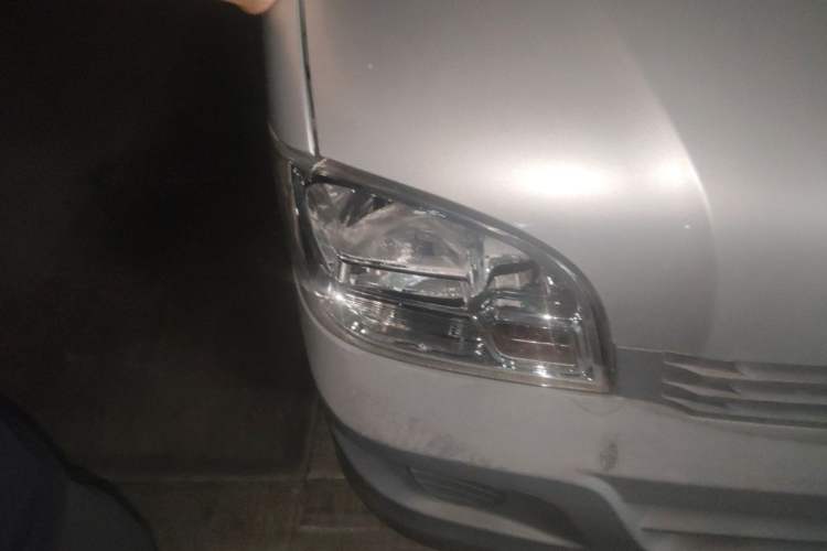 Used Wuling Zhiguang 2019 1.2L Van Utility Model 2 Seats Right Front Headlight