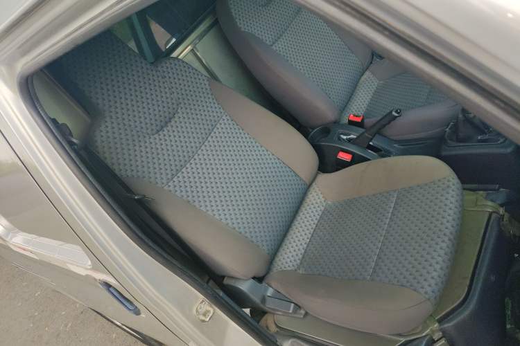 Used Wuling Zhiguang 2019 1.2L Van Utility Model 2 Seats Right Front Seat