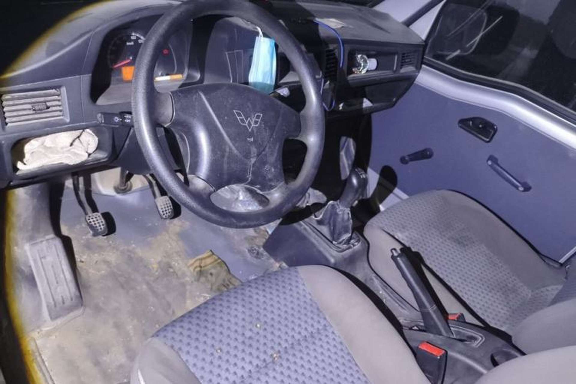 Used Wuling Zhiguang 2019 1.2L Van Utility Model 2 Seats Steering Wheel