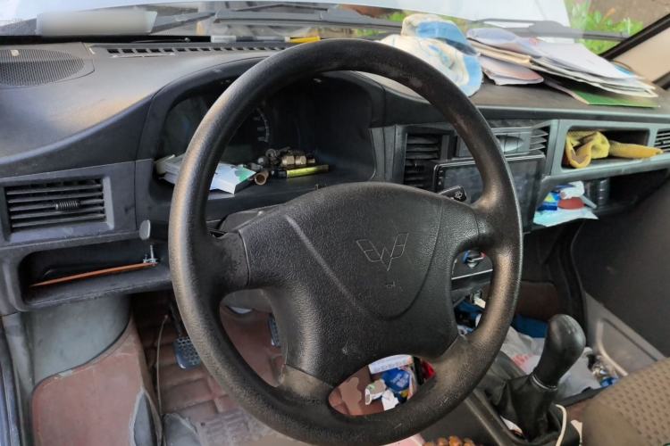 Used Wuling Zhiguang 2019 1.2L Van Utility Model 2 Seats Steering Wheel