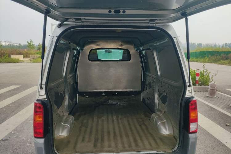 Used Wuling Zhiguang 2019 1.2L Van Utility Model 2 Seats Trunk