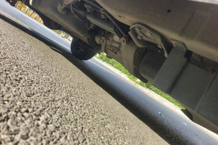 Used Wuling Zhiguang 2020 1.2L Practical Model China VI LSI Chassis Front Right