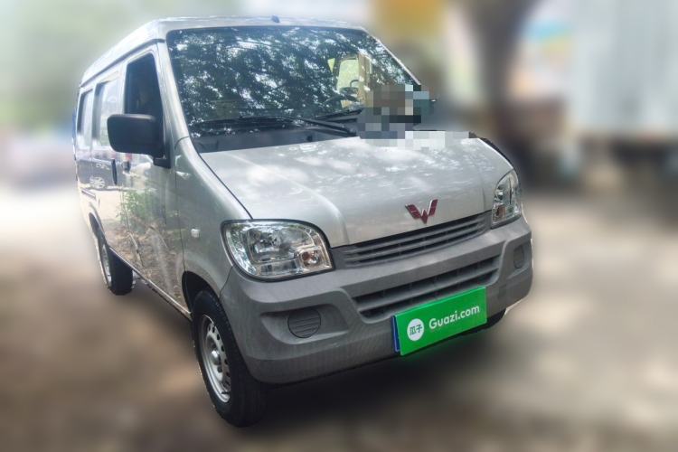 Used Wuling Zhiguang 2020 1.2L Van Utility Model China VI Emission Standard 2 Seats LSI Front Right 45 Deg