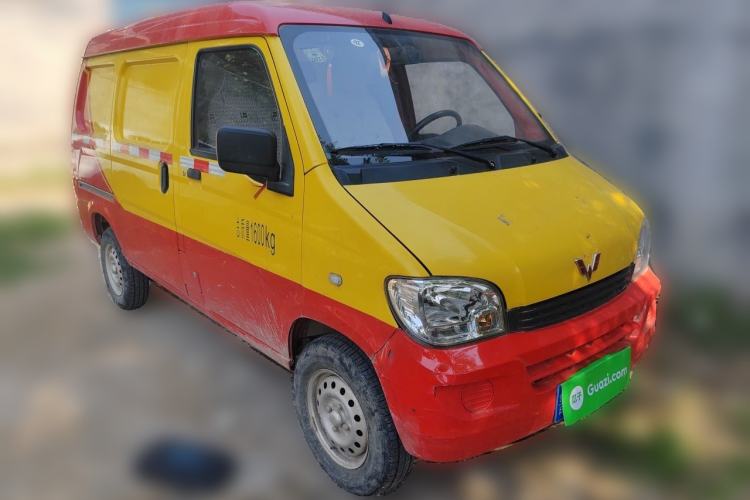 Used Wuling Zhiguang 2020 1.2L Van Utility Model China VI Emission Standard 2 Seats LSI Front Right 45 Deg