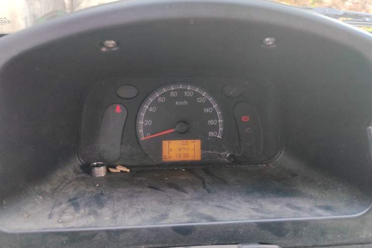 Used Wuling Zhiguang 2020 1.2L Van Utility Model China VI Emission Standard 2 Seats LSI Instrument Cluster
