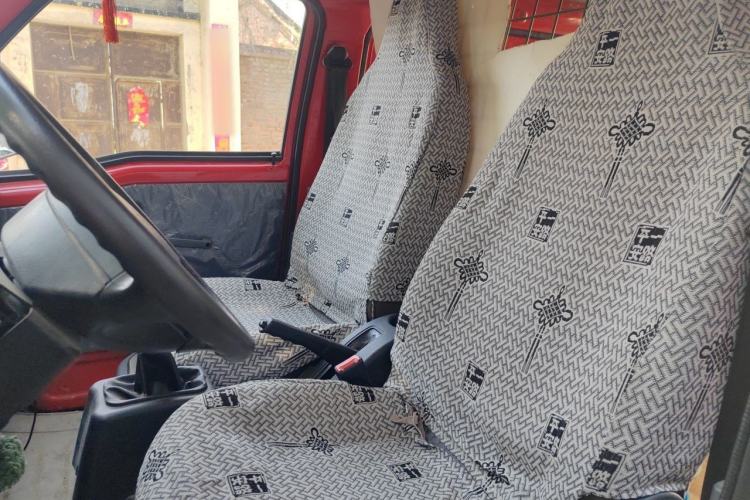 Used Wuling Zhiguang 2020 1.2L Van Utility Model China VI Emission Standard 2 Seats LSI Left Front Seat