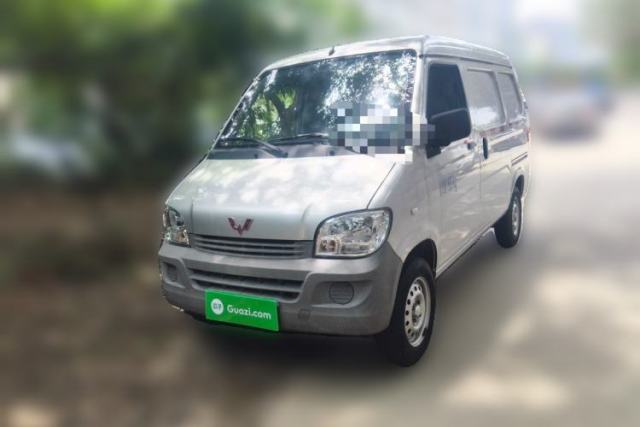 Used Wuling Zhiguang 2020 1.2L Van Utility Model China VI Emission Standard 2 Seats LSI