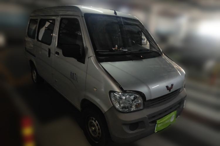Used Wuling Zhiguang 2020 1.2L Practical Model China VI LSI Front Right 45 Deg